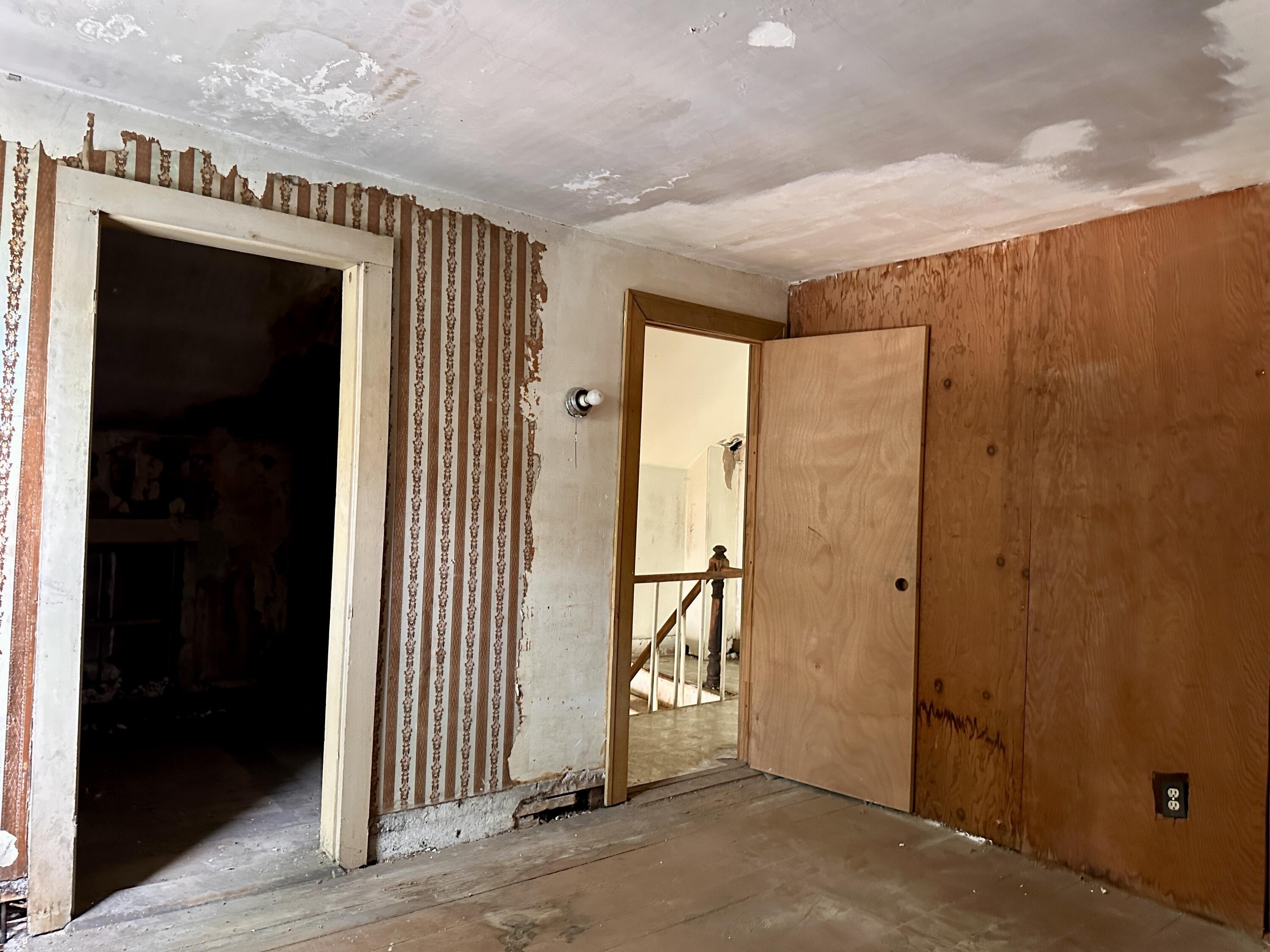 242 Valley Street Portland ME 04102