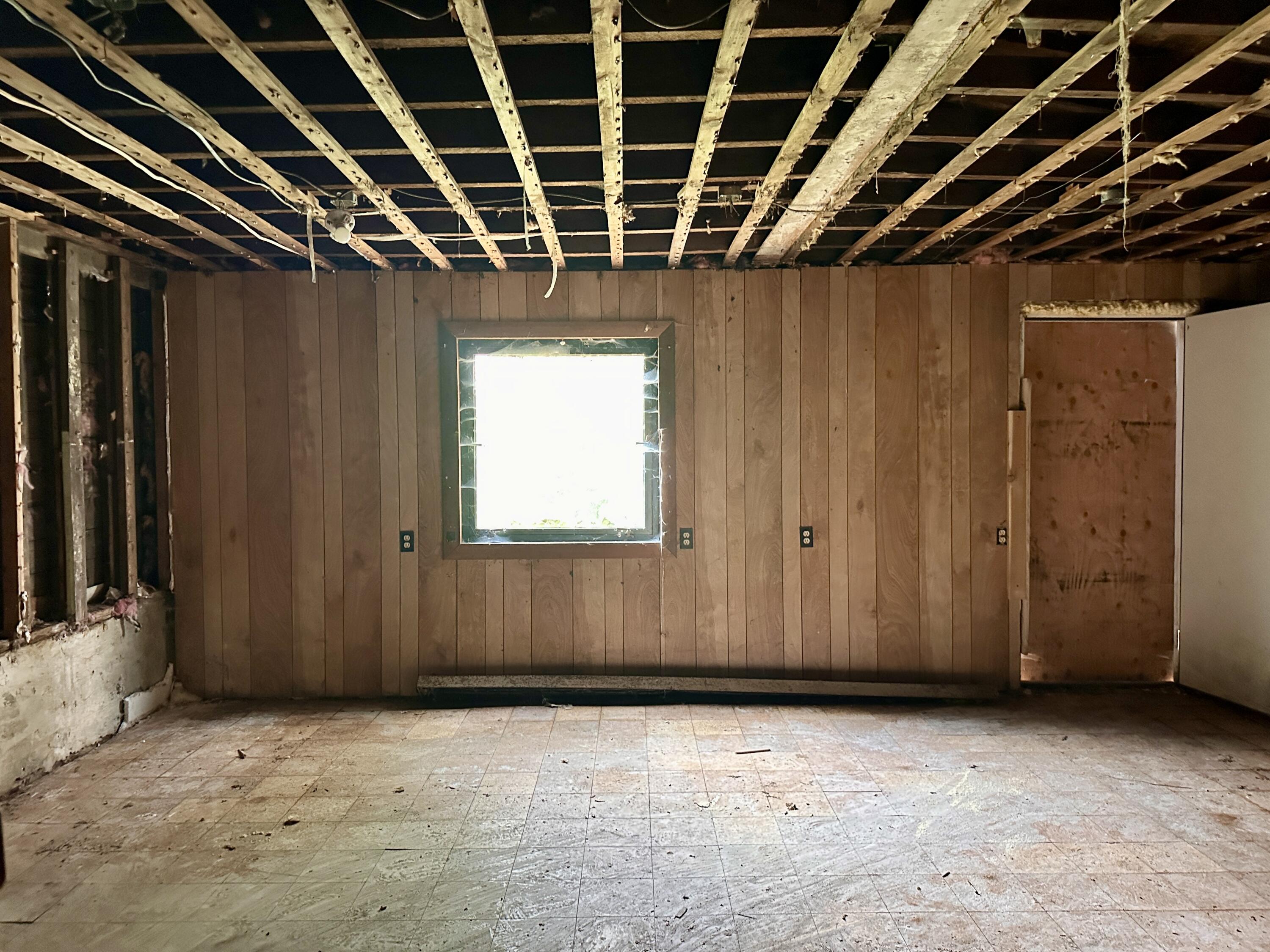 242 Valley Street Portland ME 04102