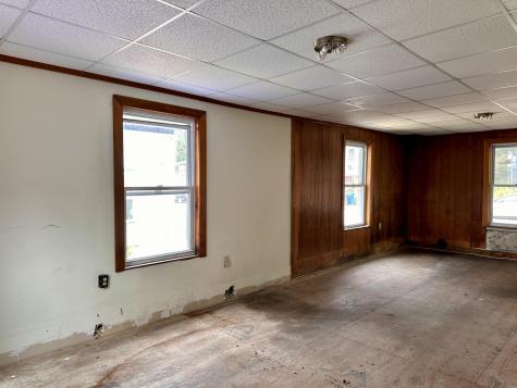 242 Valley Street Portland ME 04102