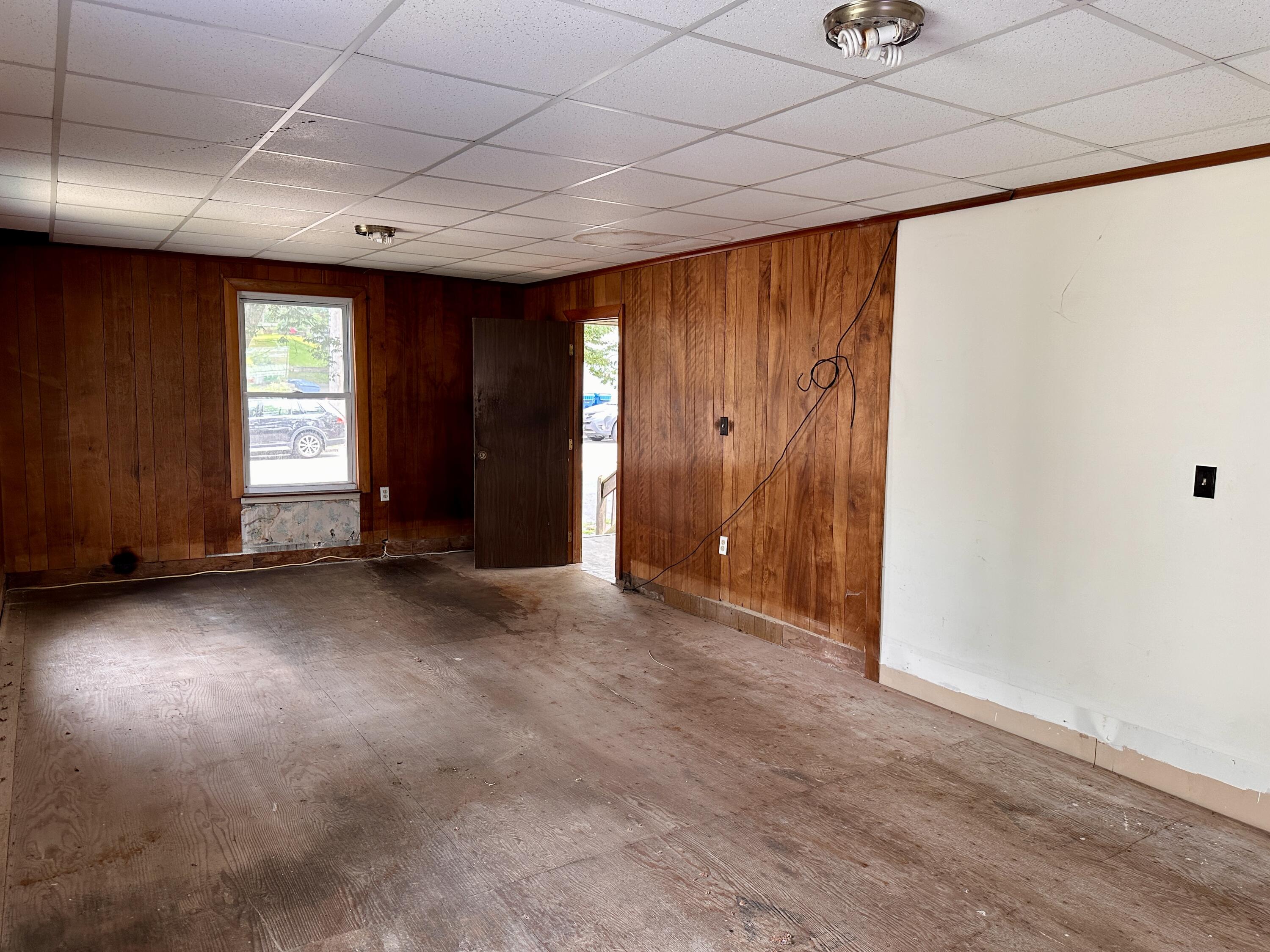 242 Valley Street Portland ME 04102