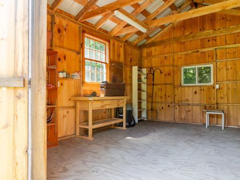 889 Biscay Road Bremen ME 04551