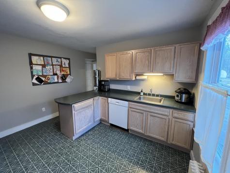115 Lake Street Auburn ME 04210
