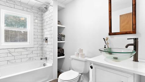 69 Old Orchard Road Buxton ME 04093