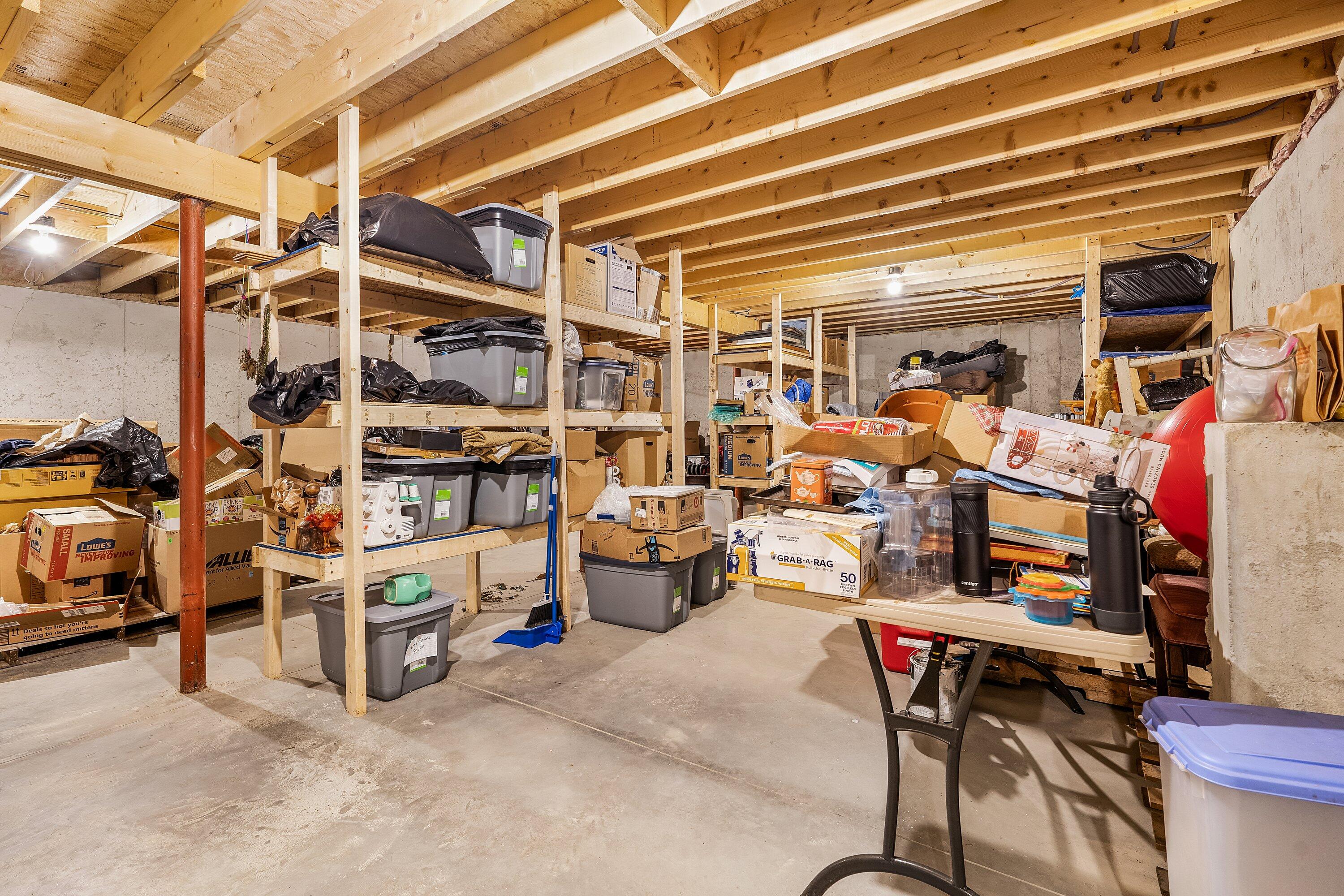 50 Lemont Avenue Lewiston ME 04240