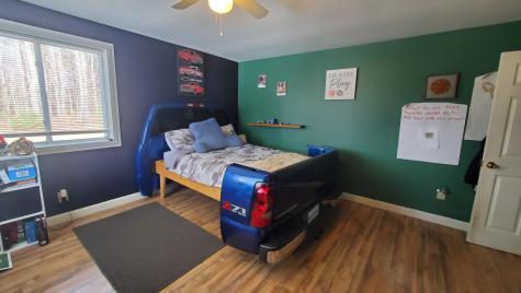 46 Snow Road Saint Albans ME 04971