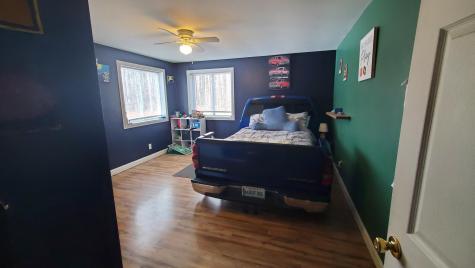 46 Snow Road Saint Albans ME 04971