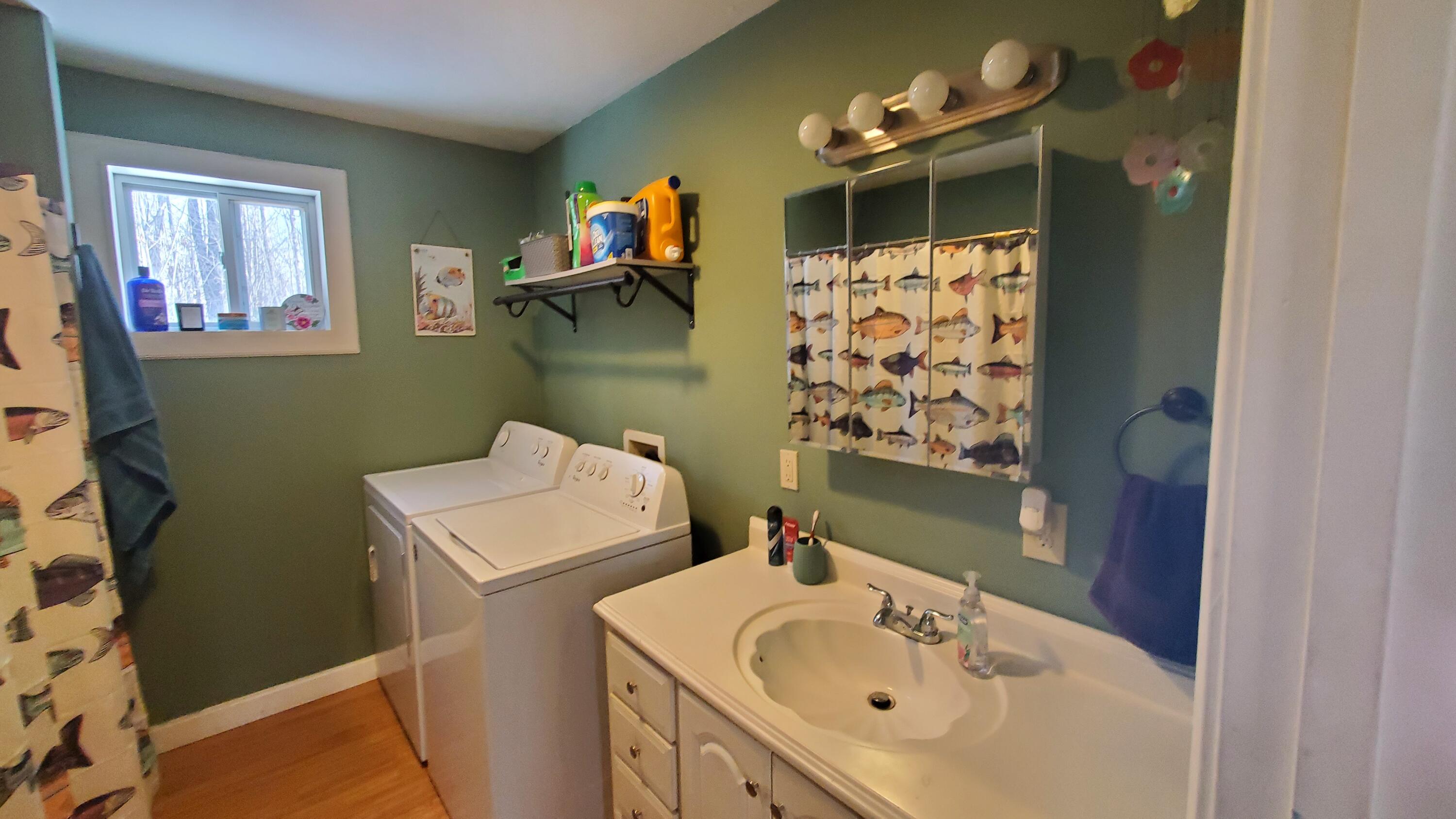 46 Snow Road Saint Albans ME 04971