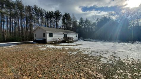 46 Snow Road Saint Albans ME 04971