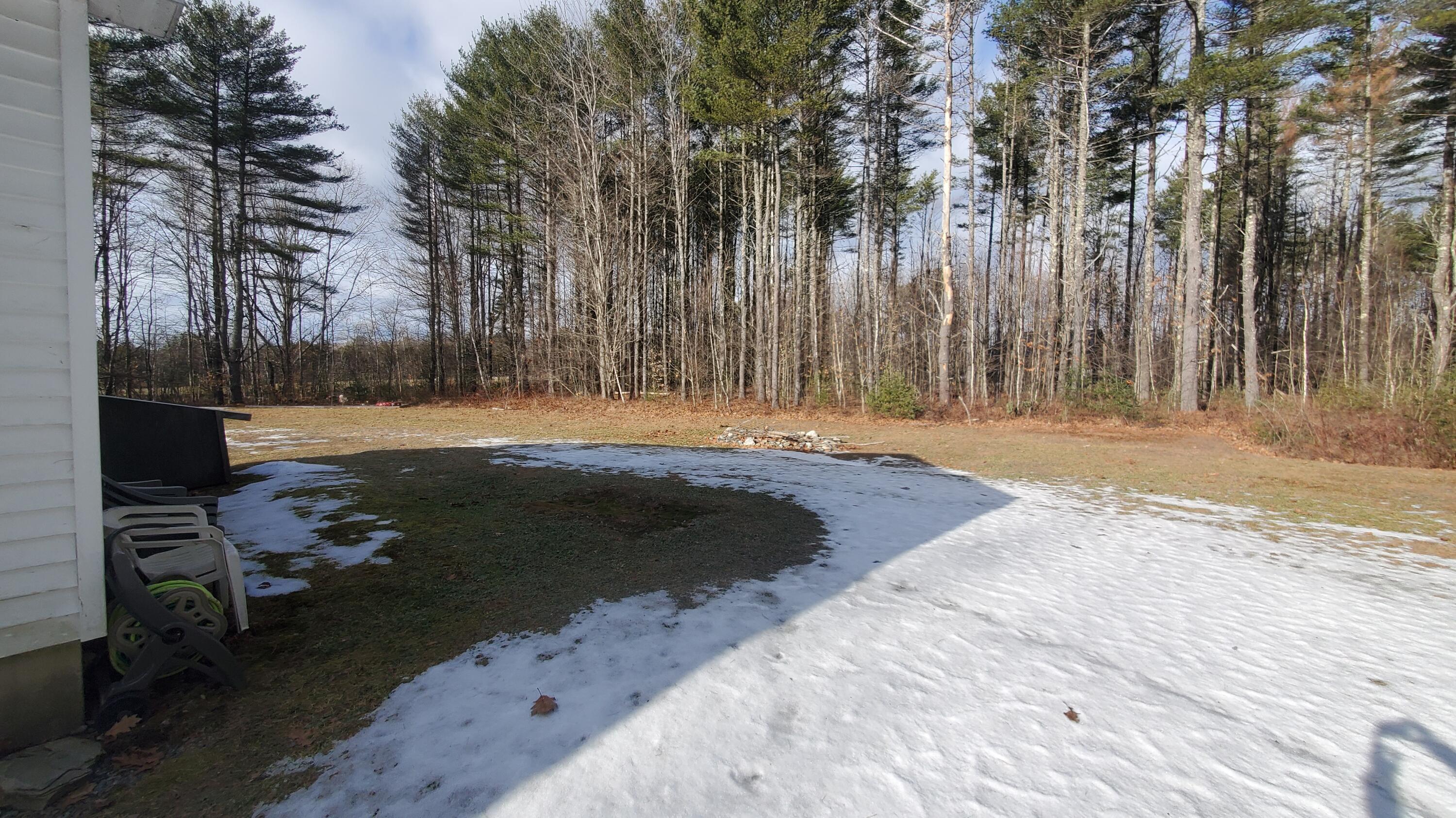 46 Snow Road Saint Albans ME 04971