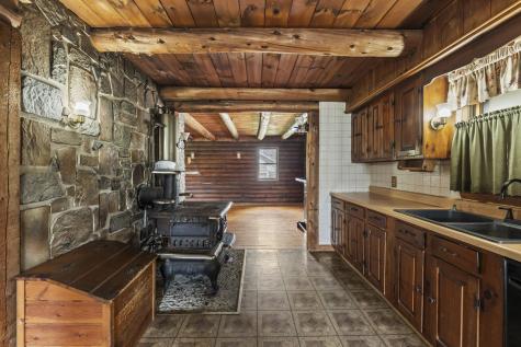 8 Bickford Drive Fairfield ME 04937