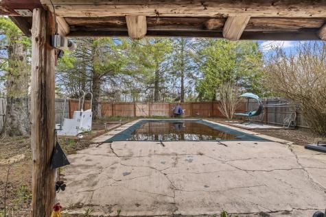 8 Bickford Drive Fairfield ME 04937