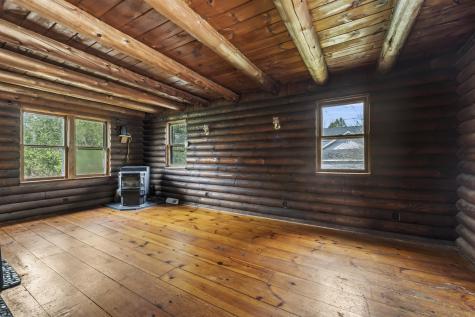 8 Bickford Drive Fairfield ME 04937