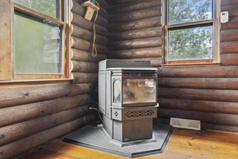 8 Bickford Drive Fairfield ME 04937