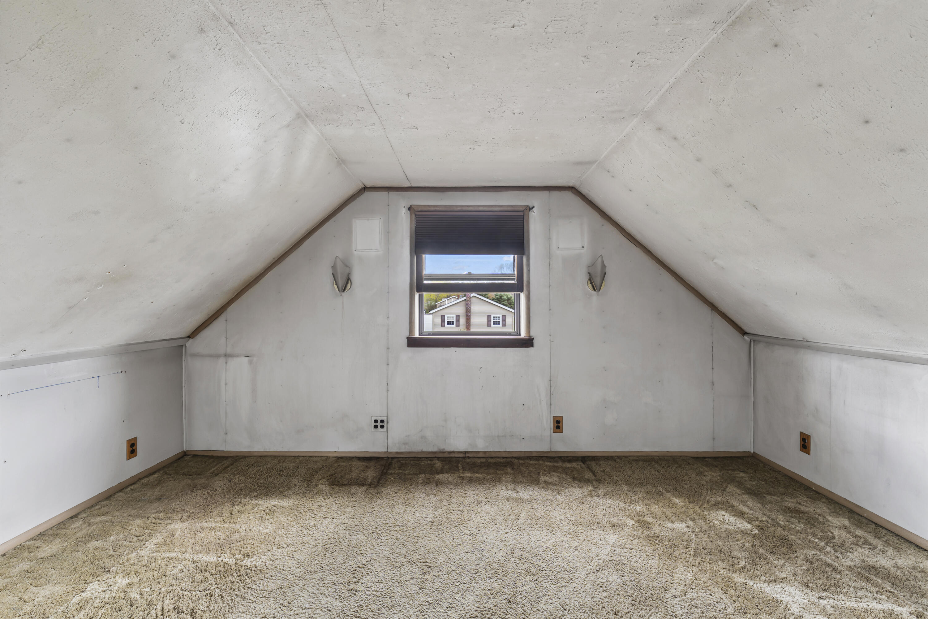 8 Bickford Drive Fairfield ME 04937