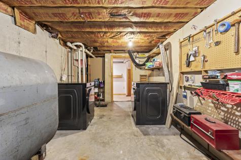 8 Bickford Drive Fairfield ME 04937