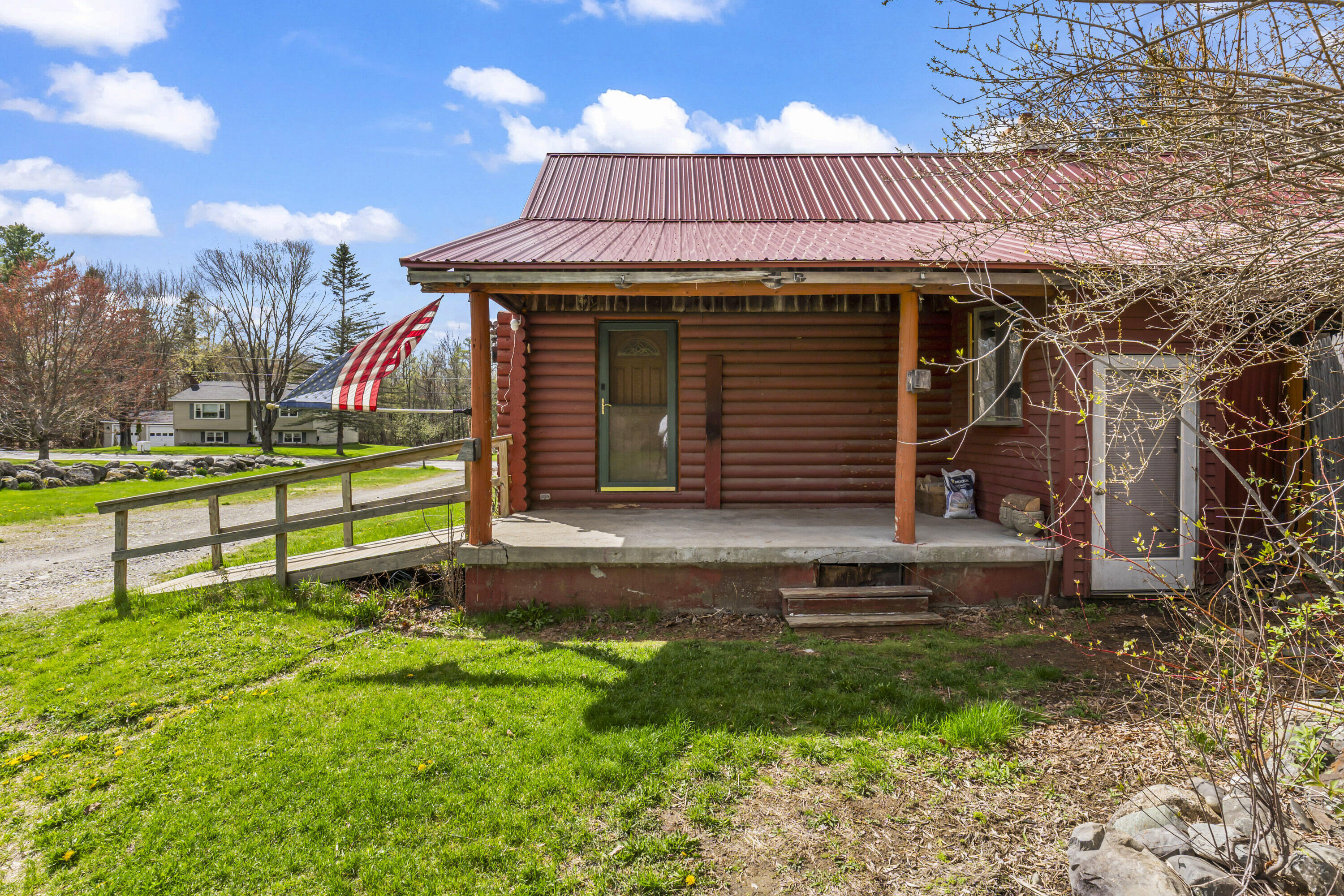 8 Bickford Drive Fairfield ME 04937