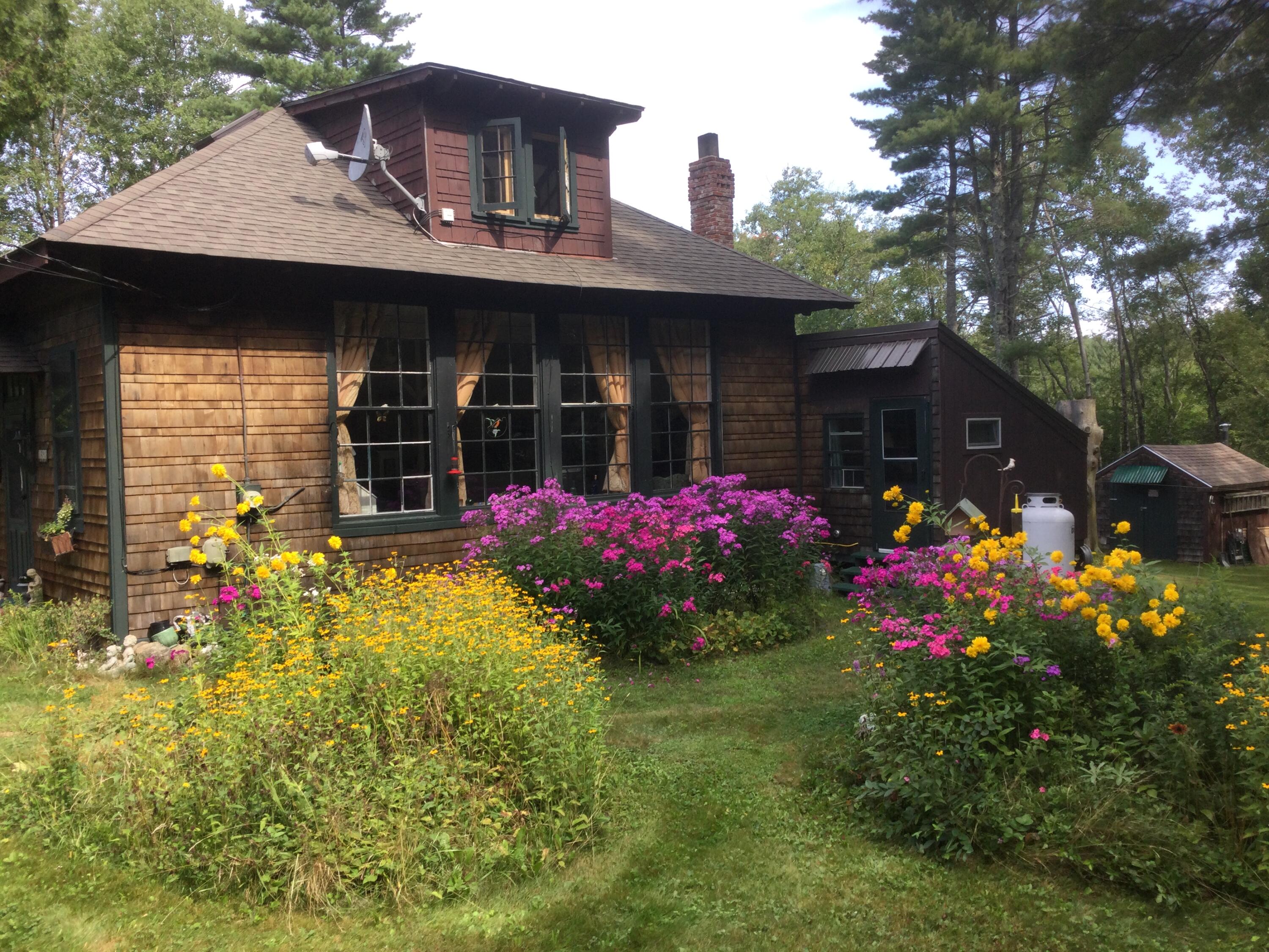 3293 Colonel Stairs Road Friendship, ME