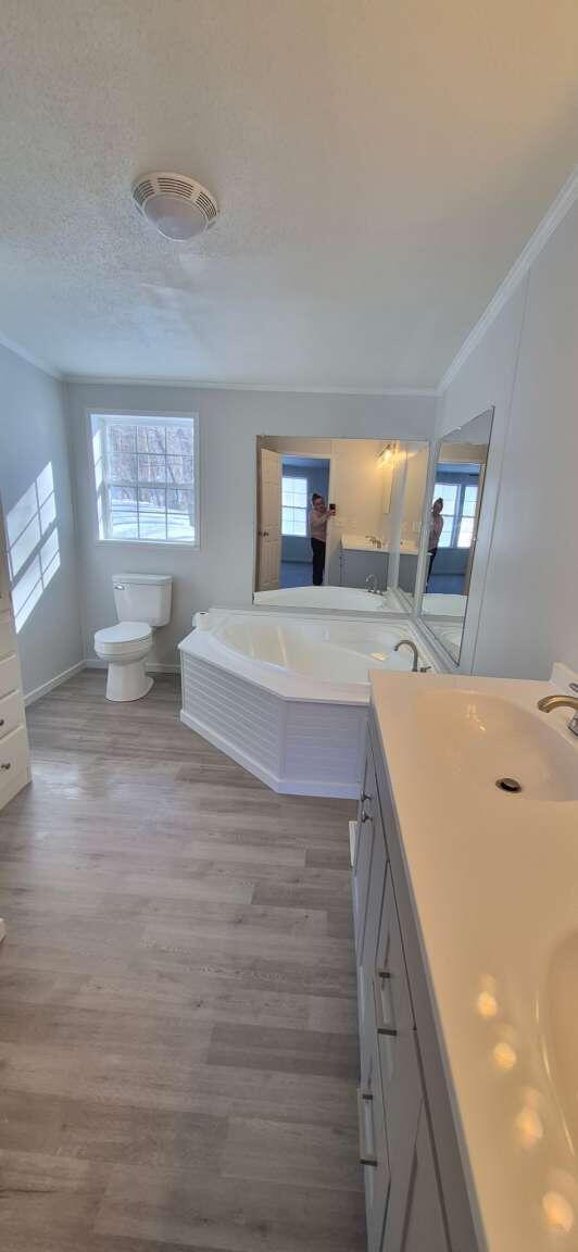 10 Overlook Drive Bowdoin ME 04287