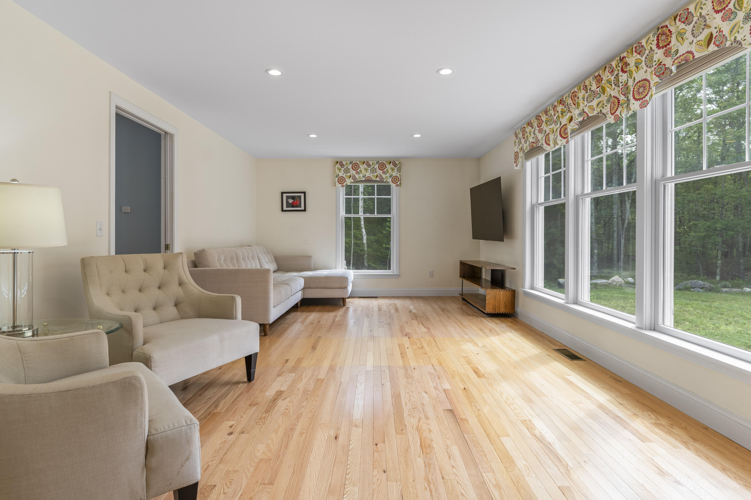 75 Henry Road Georgetown ME 04548