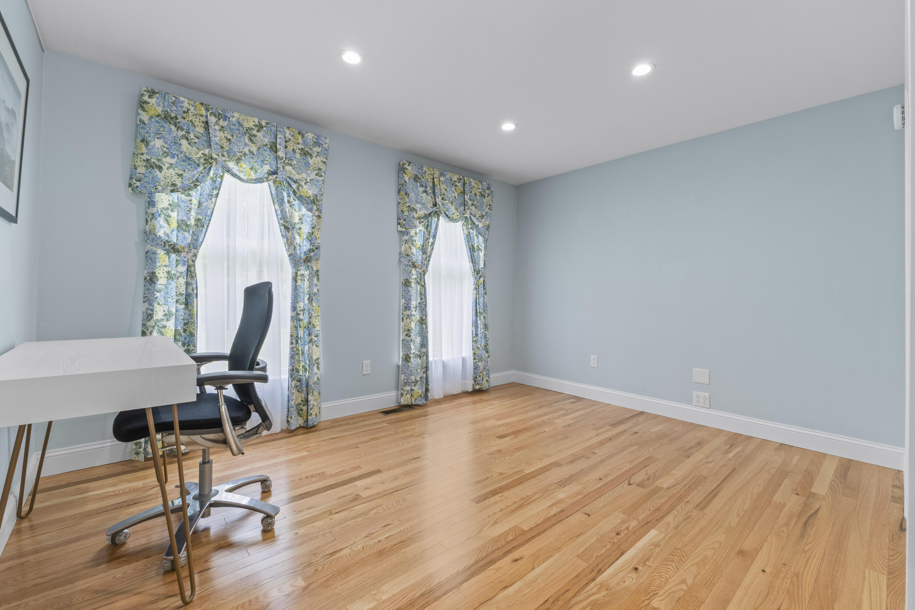 75 Henry Road Georgetown ME 04548