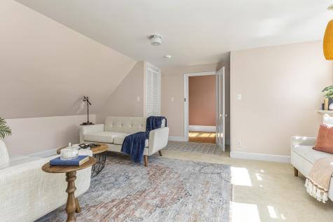 162 Merrill Road Pownal ME 04069