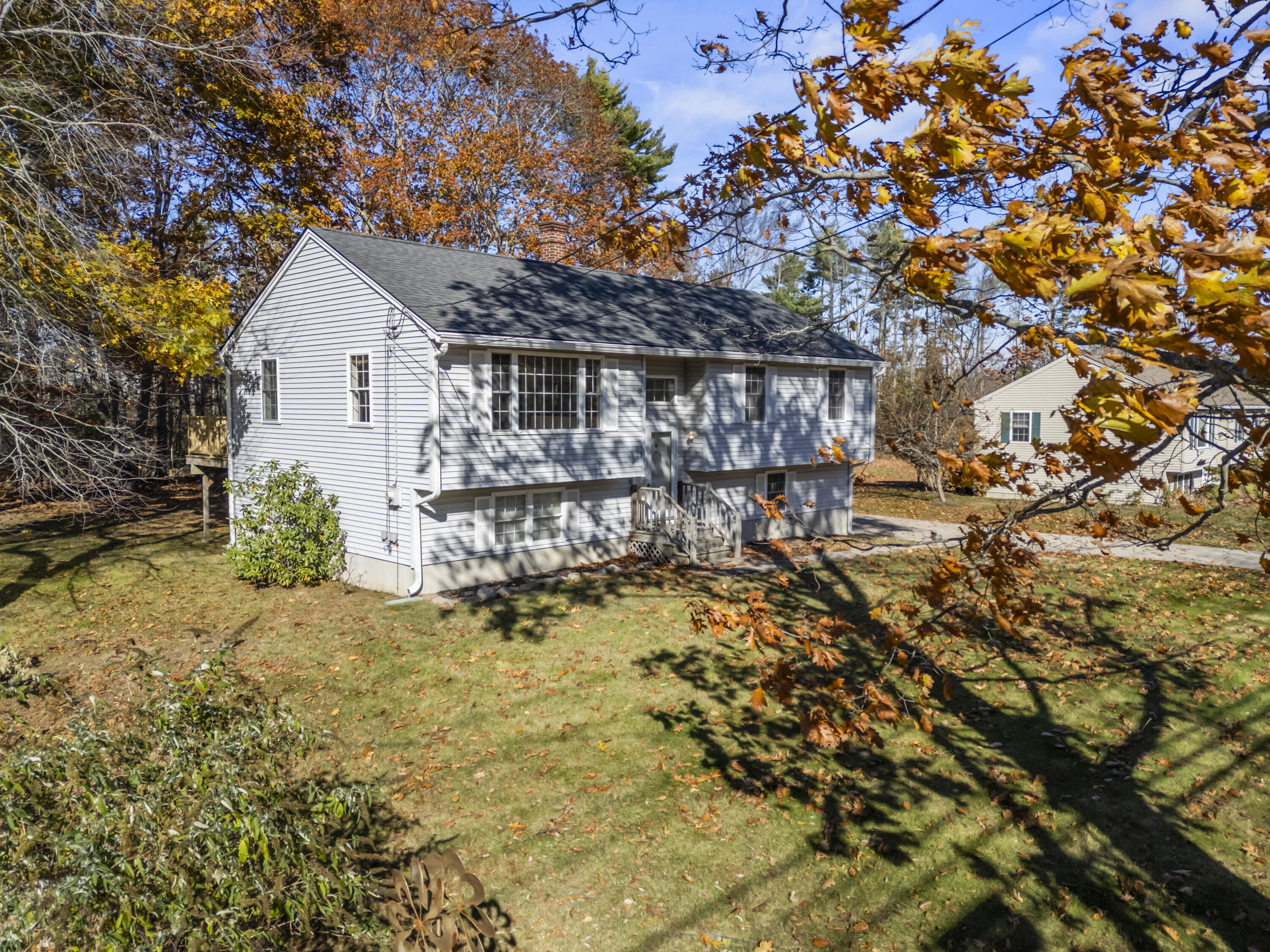 384 Ridge Road York ME 03909