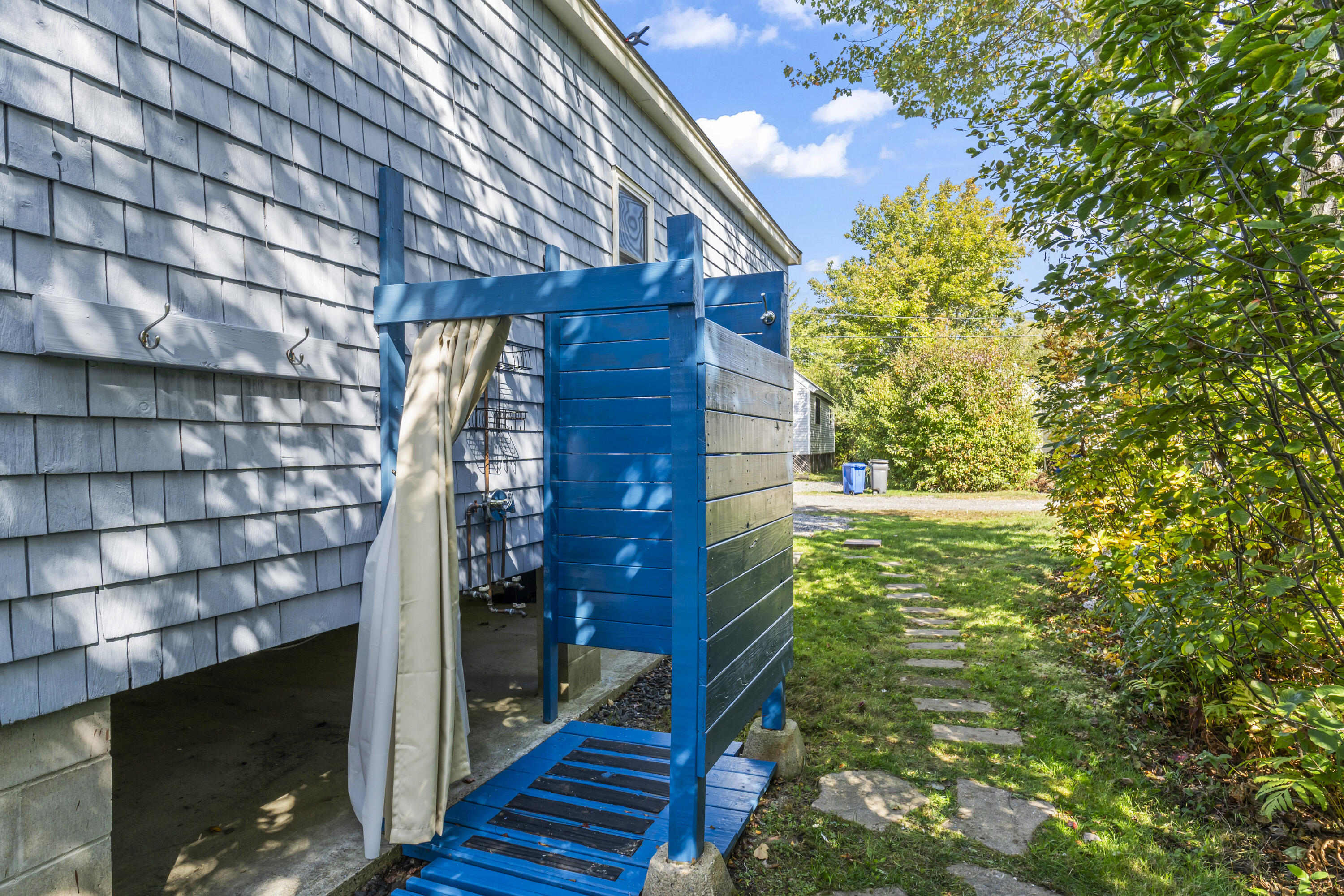 8 Surfore Road York ME 03909