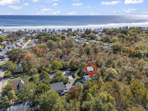 8 Surfore Road York ME 03909