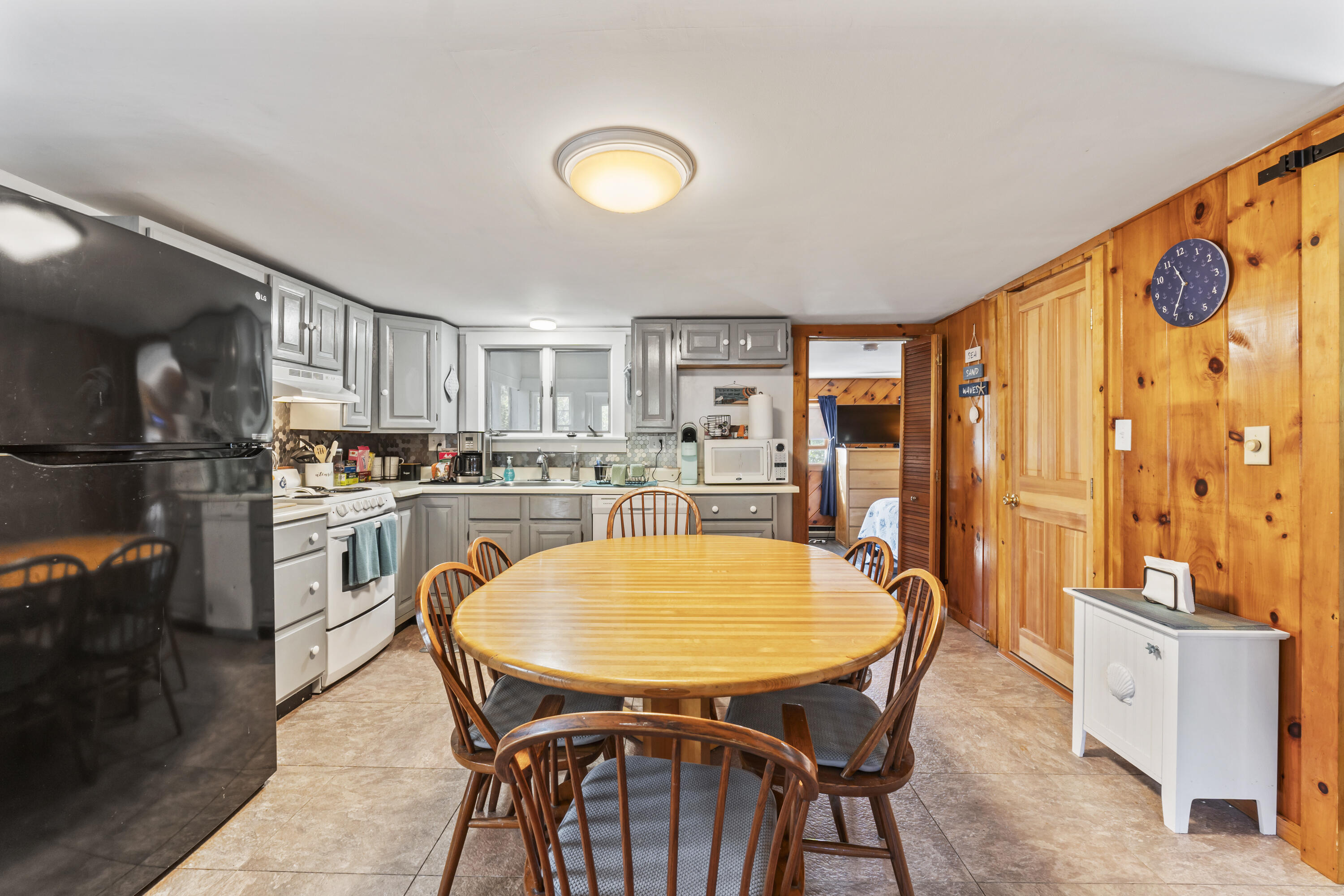 8 Surfore Road York ME 03909