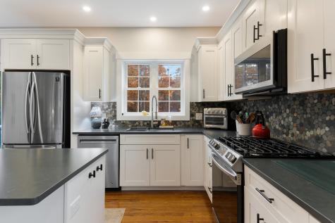 11 Beacon Drive Brunswick ME 04011