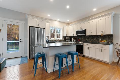 11 Beacon Drive Brunswick ME 04011