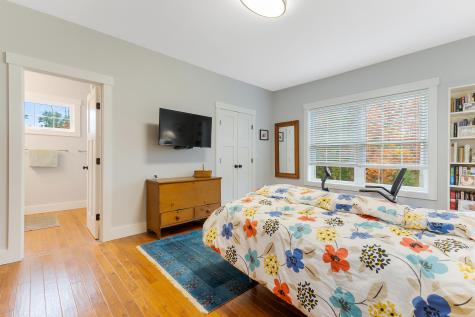 11 Beacon Drive Brunswick ME 04011