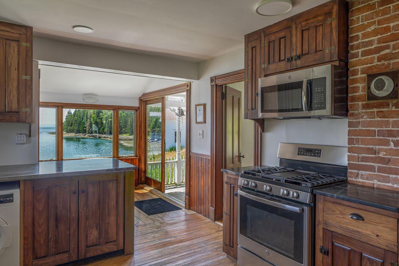 1580 Main Road Isle Au Haut ME 04645