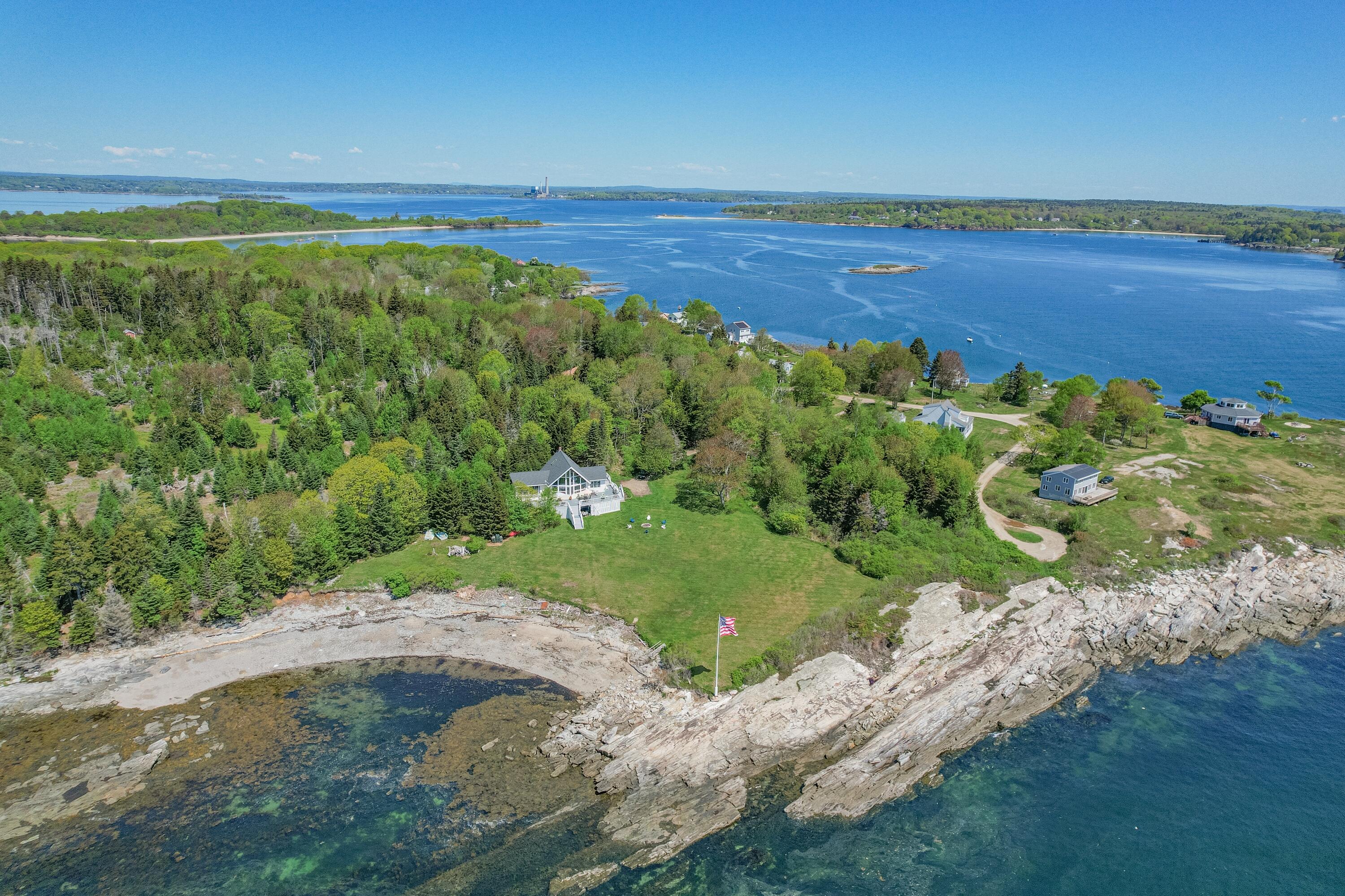 113 Eastern Avenue Long Island ME 04050