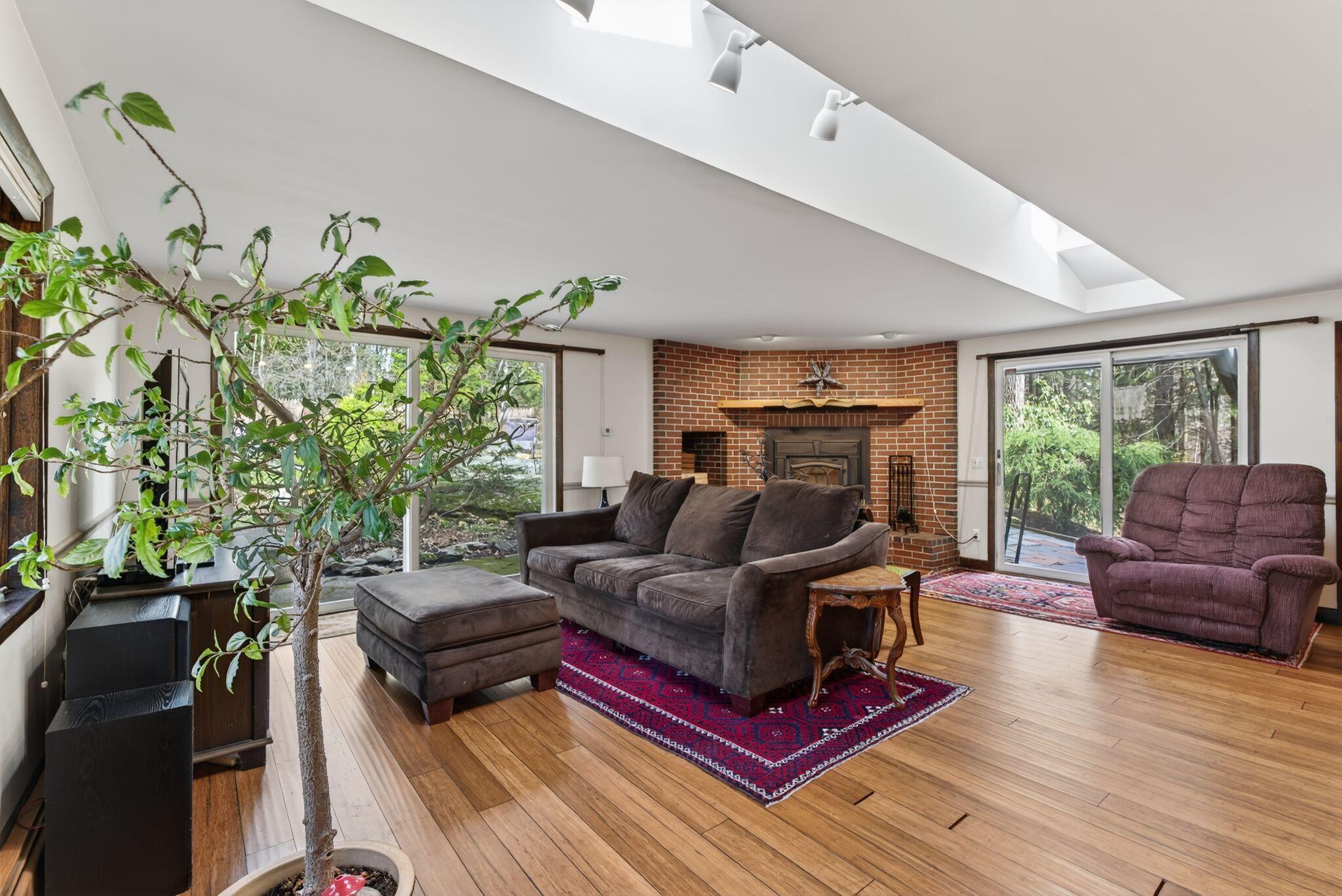 7 Brookside Drive Falmouth ME 04105