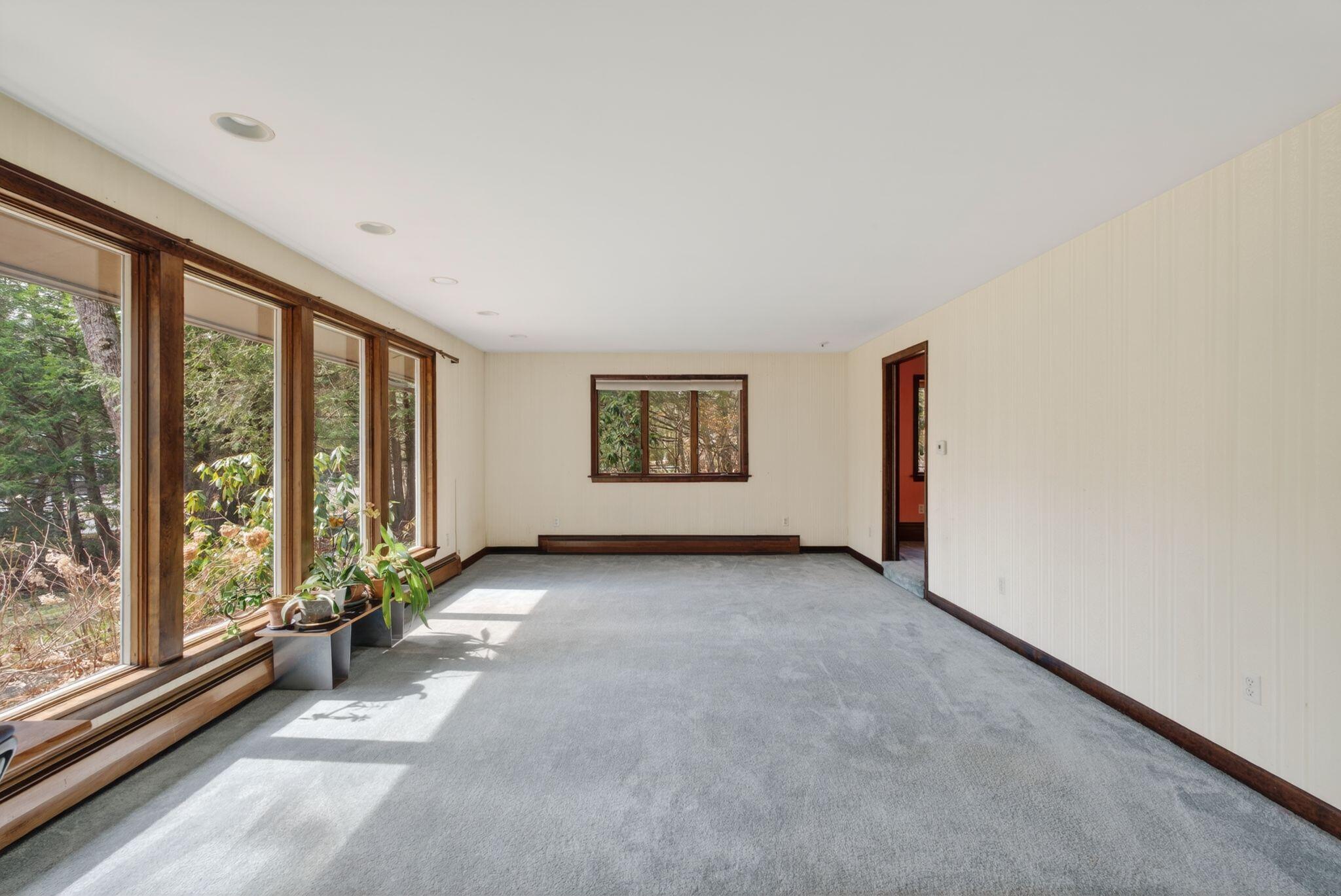 7 Brookside Drive Falmouth ME 04105