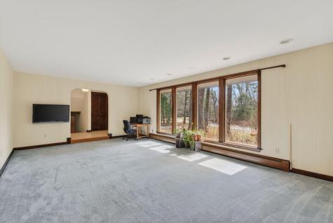 7 Brookside Drive Falmouth ME 04105