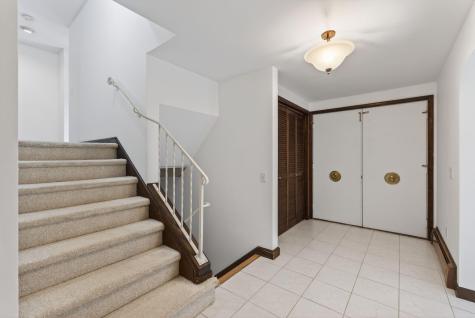 7 Brookside Drive Falmouth ME 04105