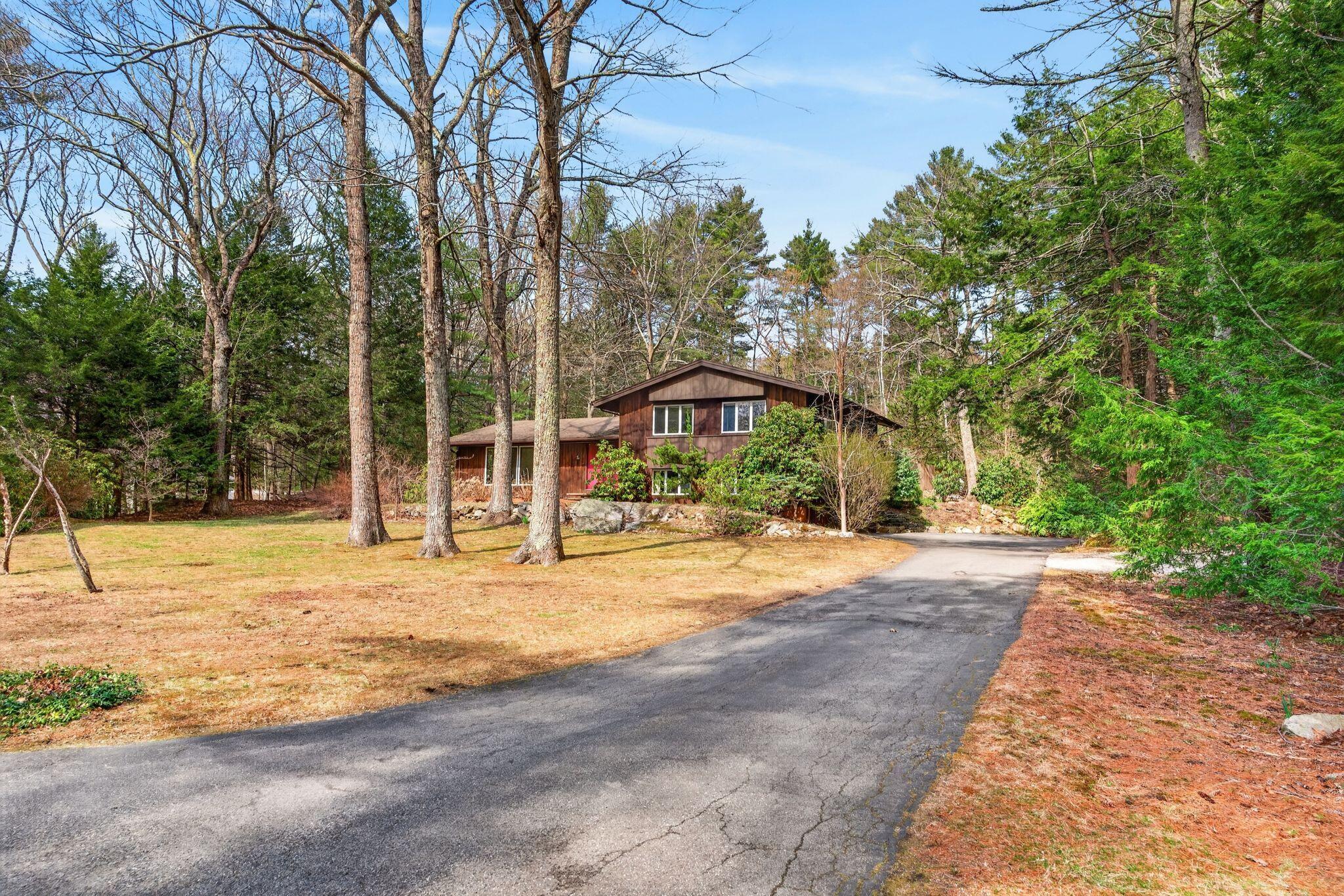 7 Brookside Drive Falmouth ME 04105