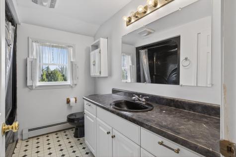 281 Portland Road Gray ME 04039