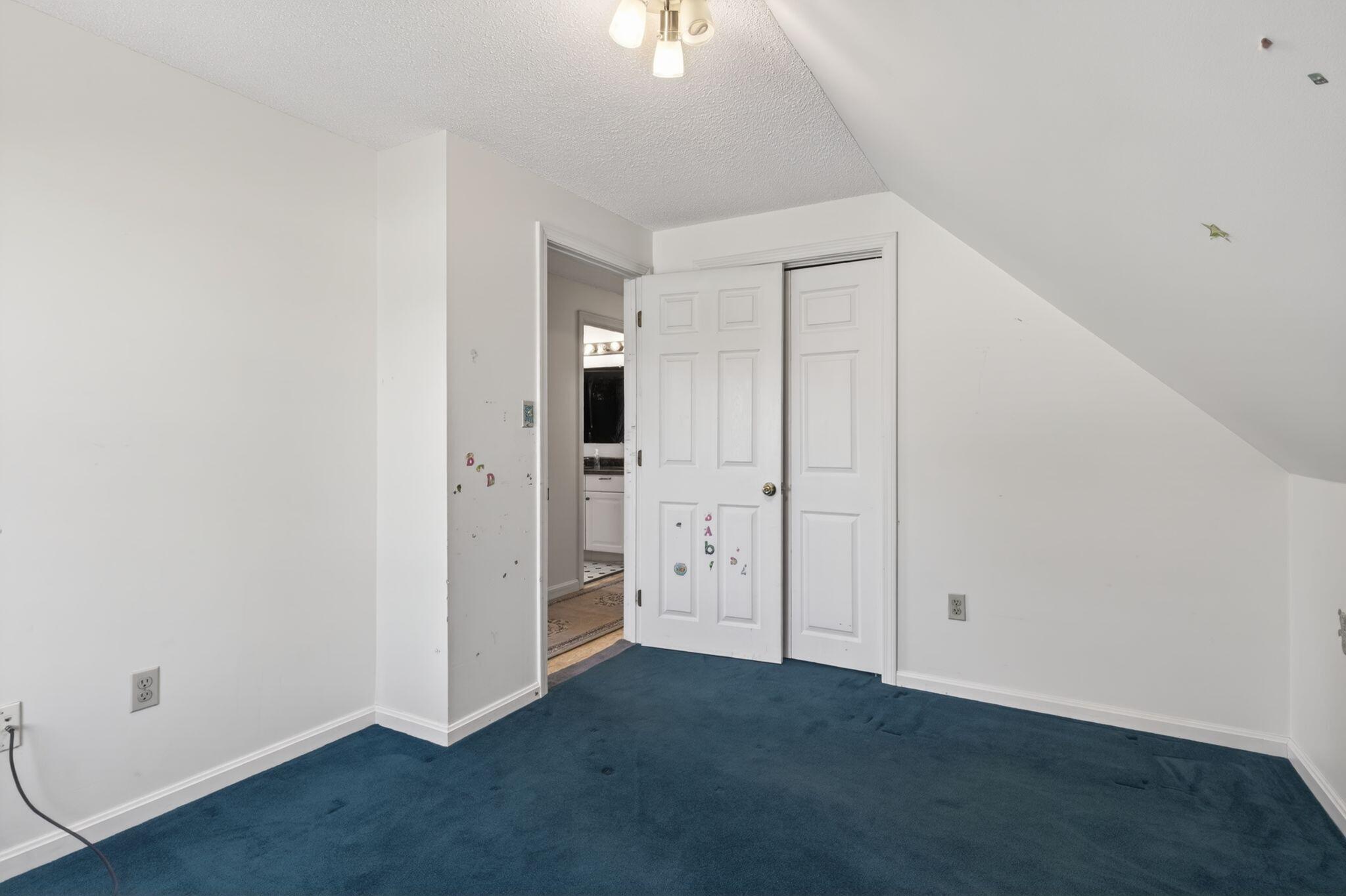 281 Portland Road Gray ME 04039