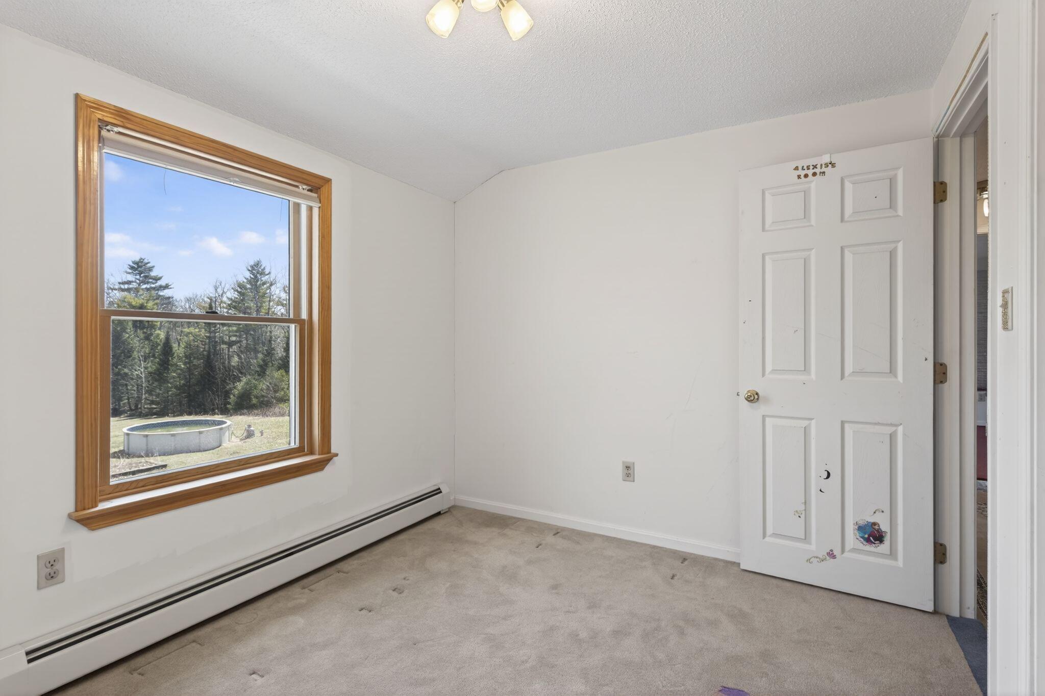 281 Portland Road Gray ME 04039