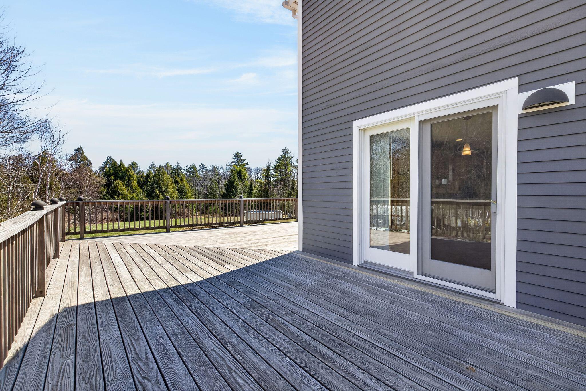 281 Portland Road Gray ME 04039