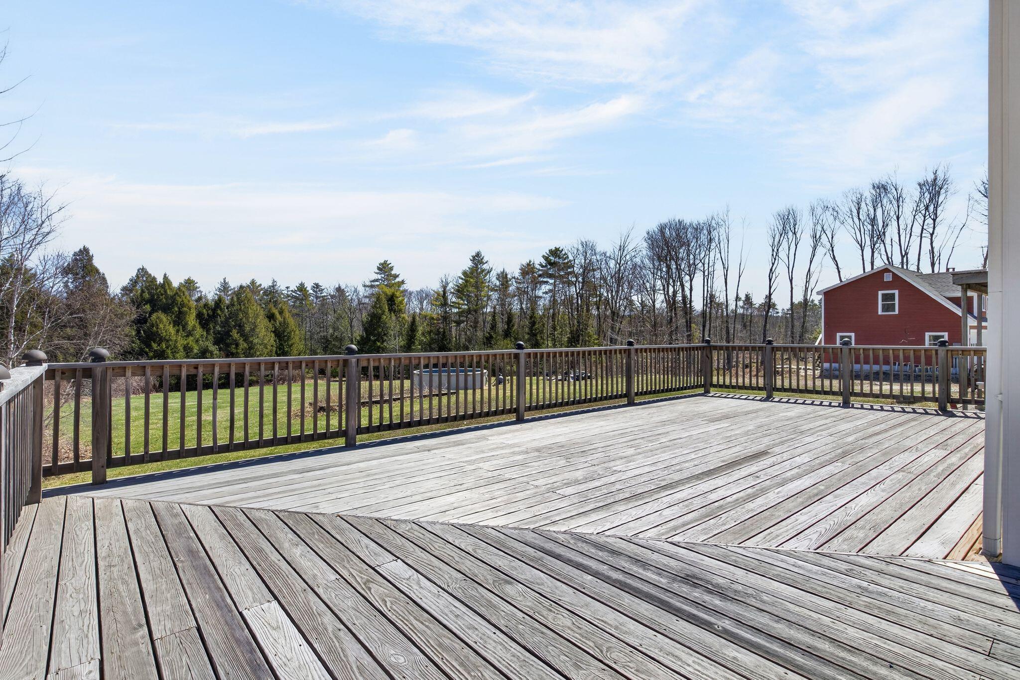 281 Portland Road Gray ME 04039