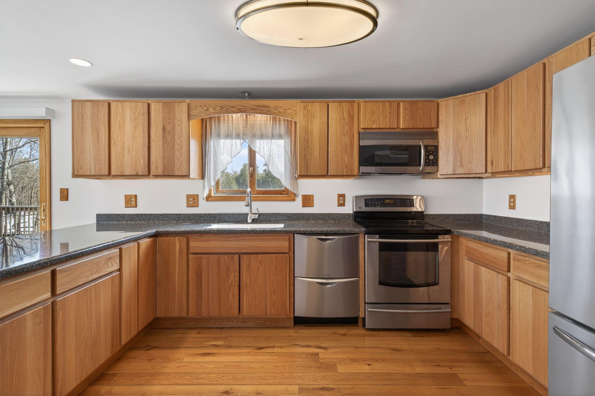281 Portland Road Gray ME 04039