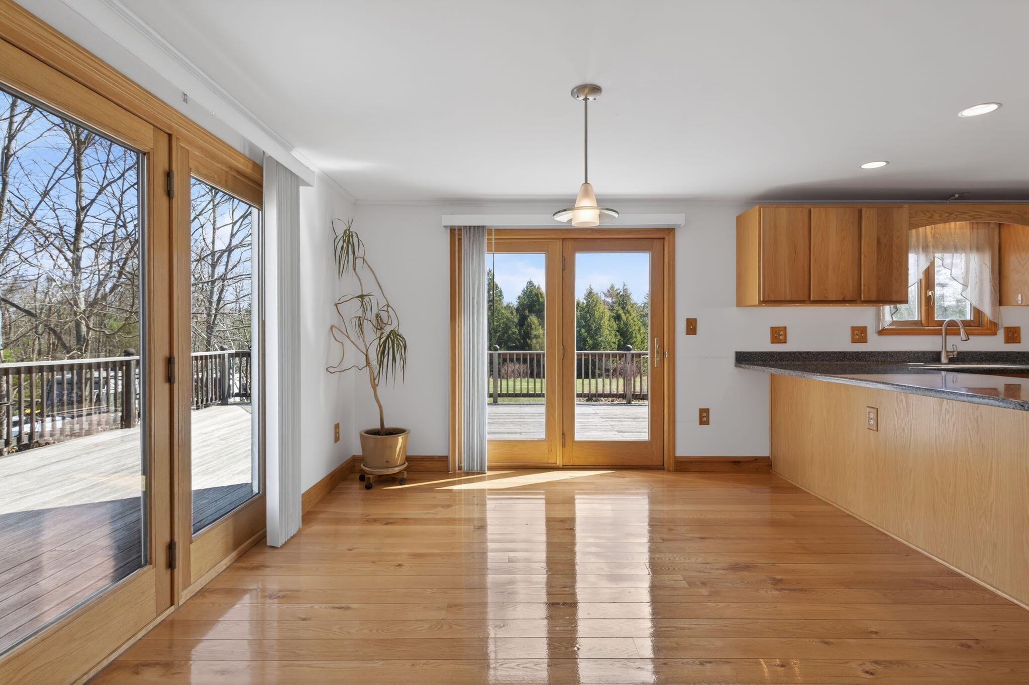 281 Portland Road Gray ME 04039