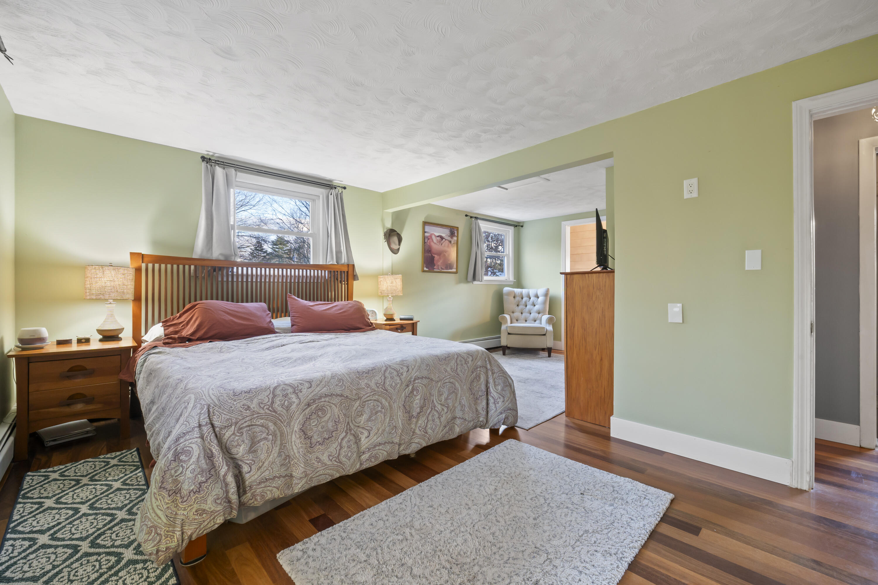 17 Knight Street Falmouth ME 04105