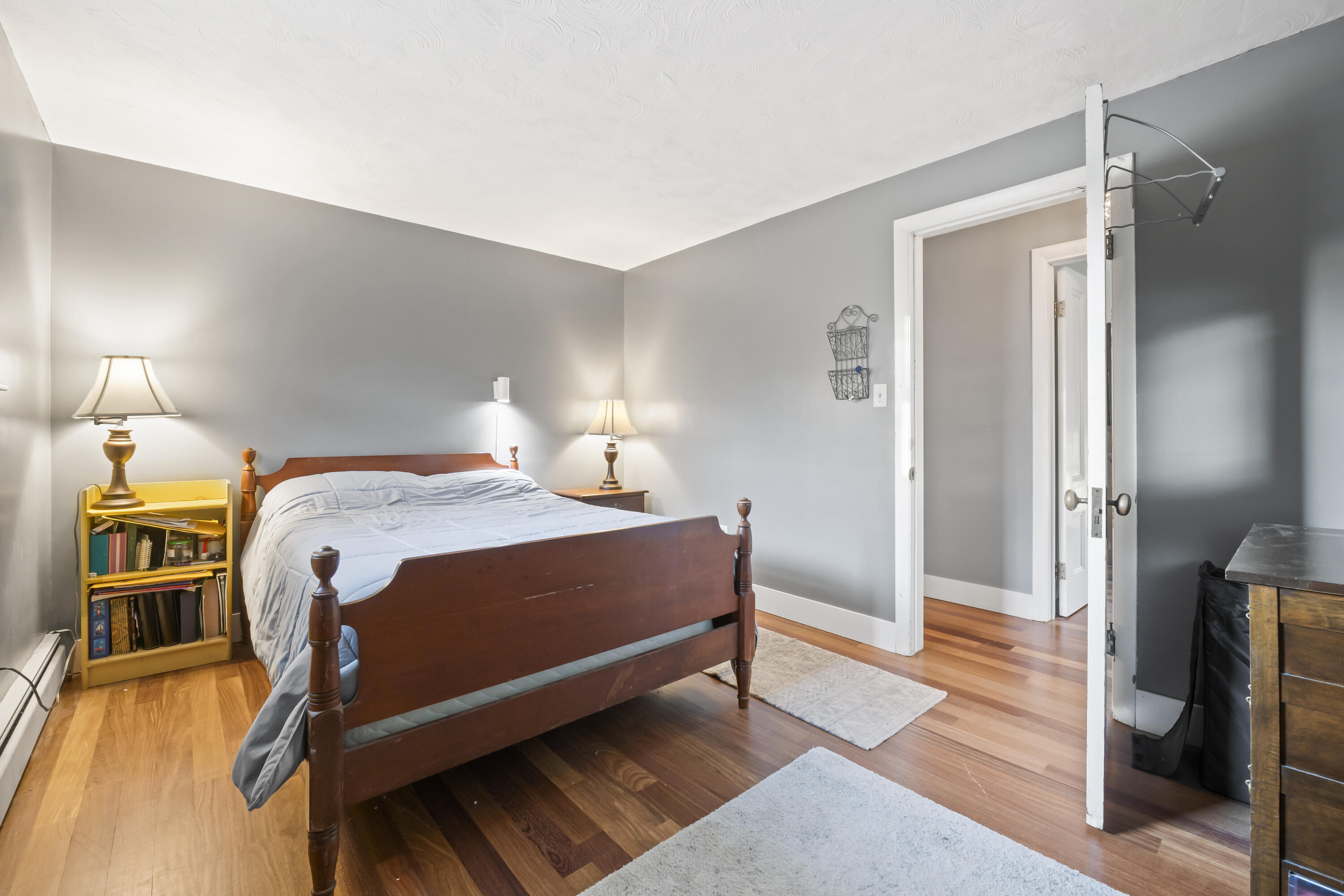 17 Knight Street Falmouth ME 04105