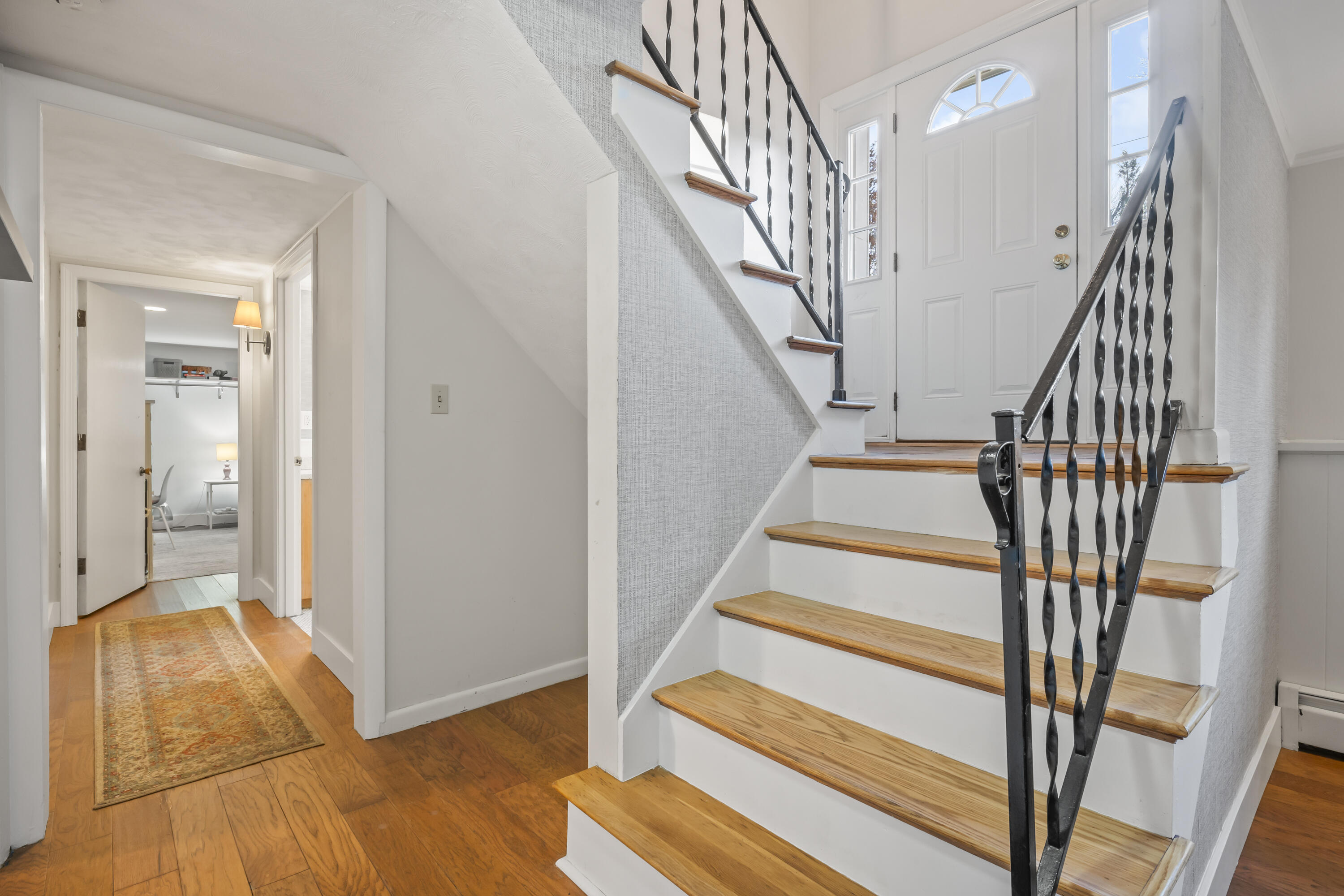 17 Knight Street Falmouth ME 04105