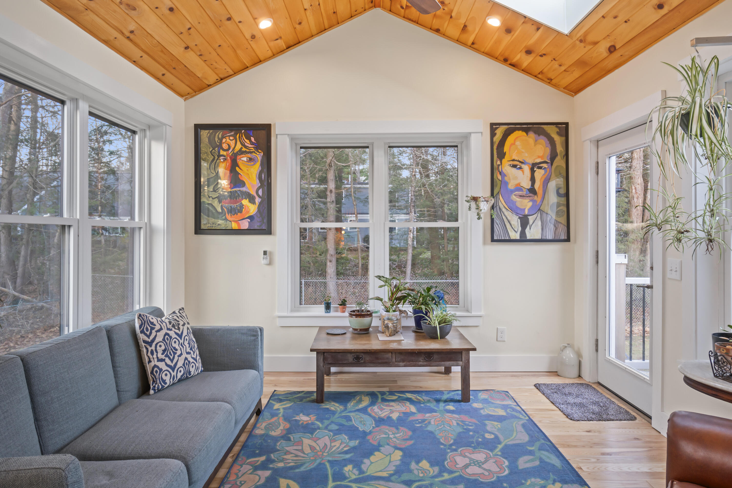 17 Knight Street Falmouth ME 04105